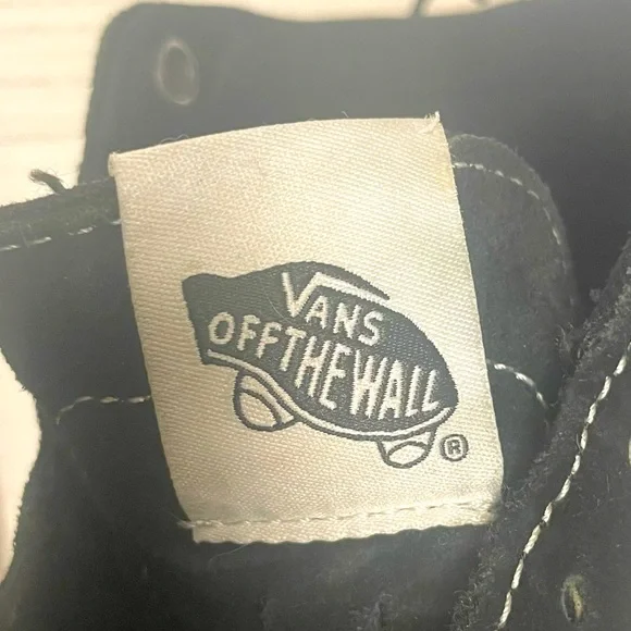 Vans x Skateistan SK8-HI limited edition Men’s size 6.5 - Picture 9 of 12